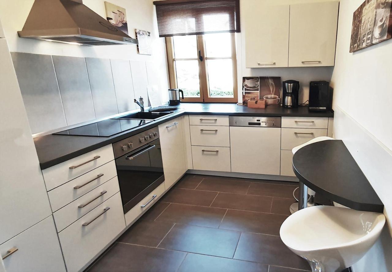 Ferienwohnung Strata Montana เบนส์ไฮม์ ภายนอก รูปภาพ