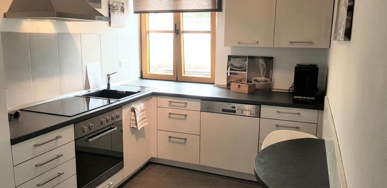 Ferienwohnung Strata Montana เบนส์ไฮม์ ภายนอก รูปภาพ