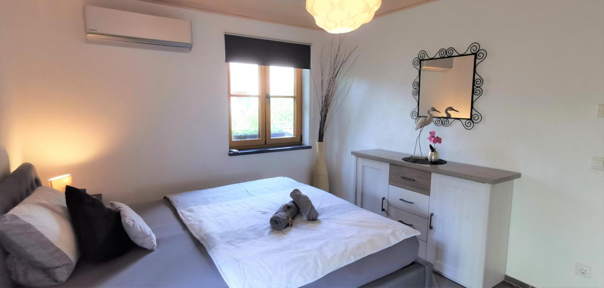 Ferienwohnung Strata Montana เบนส์ไฮม์ ภายนอก รูปภาพ
