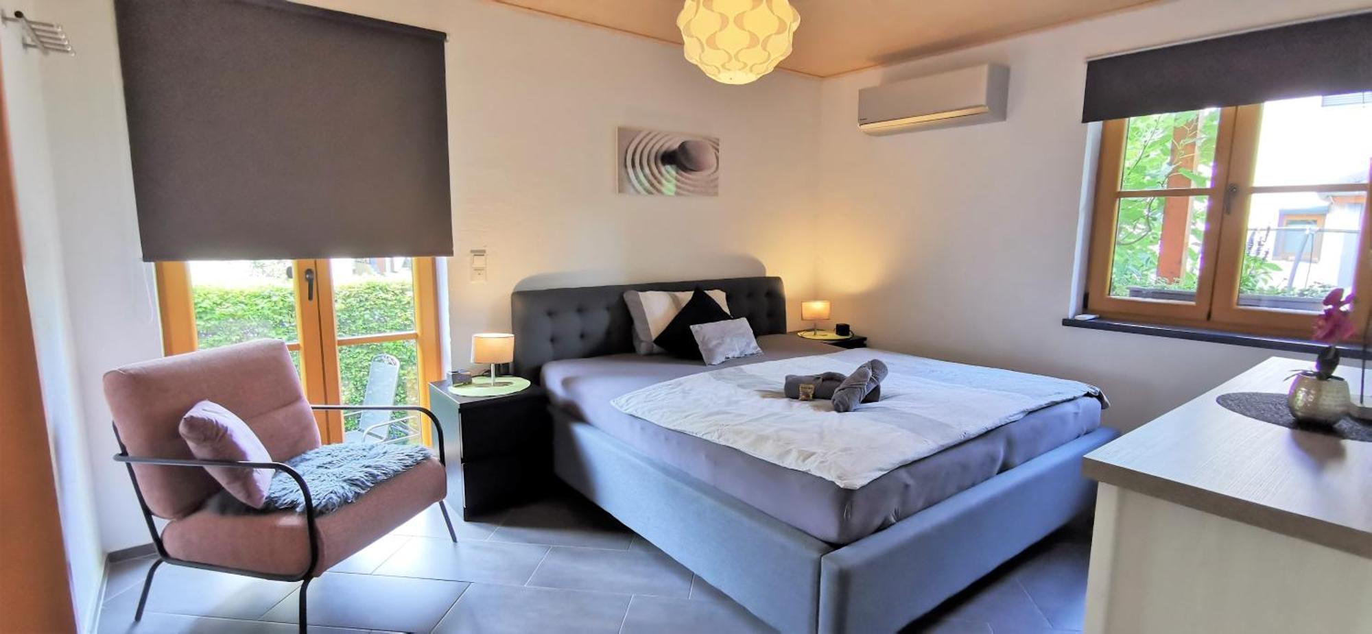 Ferienwohnung Strata Montana เบนส์ไฮม์ ภายนอก รูปภาพ