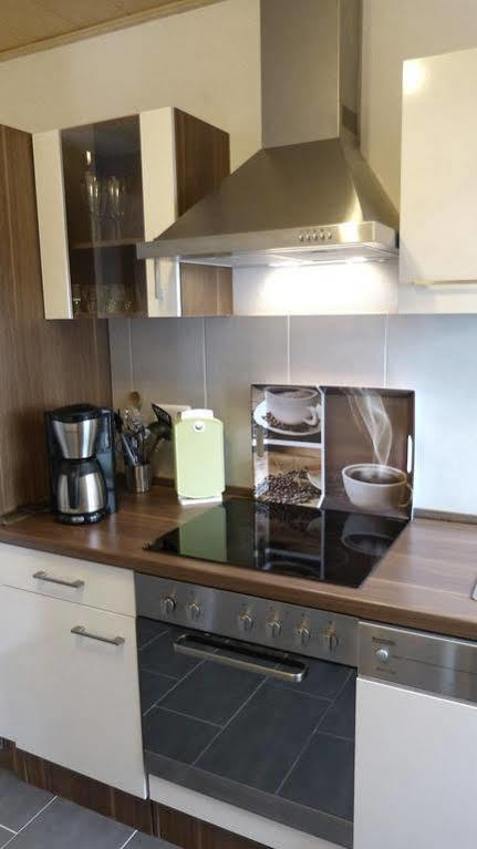Ferienwohnung Strata Montana เบนส์ไฮม์ ภายนอก รูปภาพ