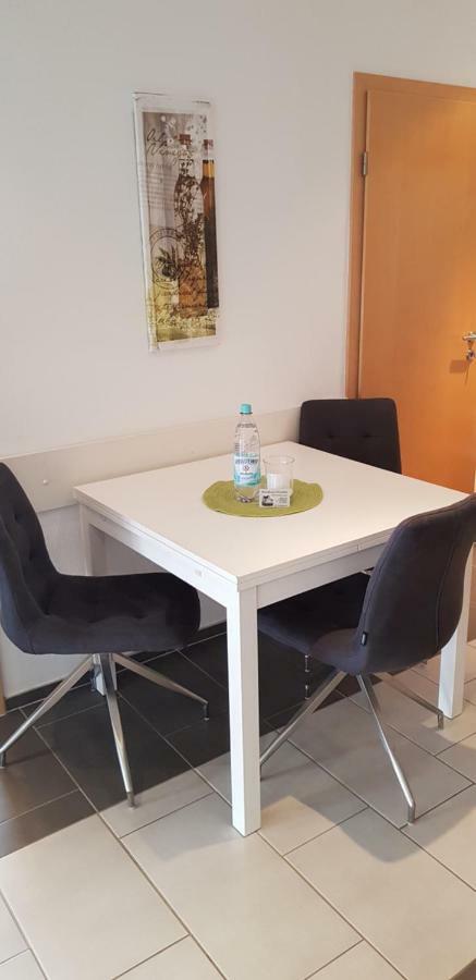 Ferienwohnung Strata Montana เบนส์ไฮม์ ภายนอก รูปภาพ