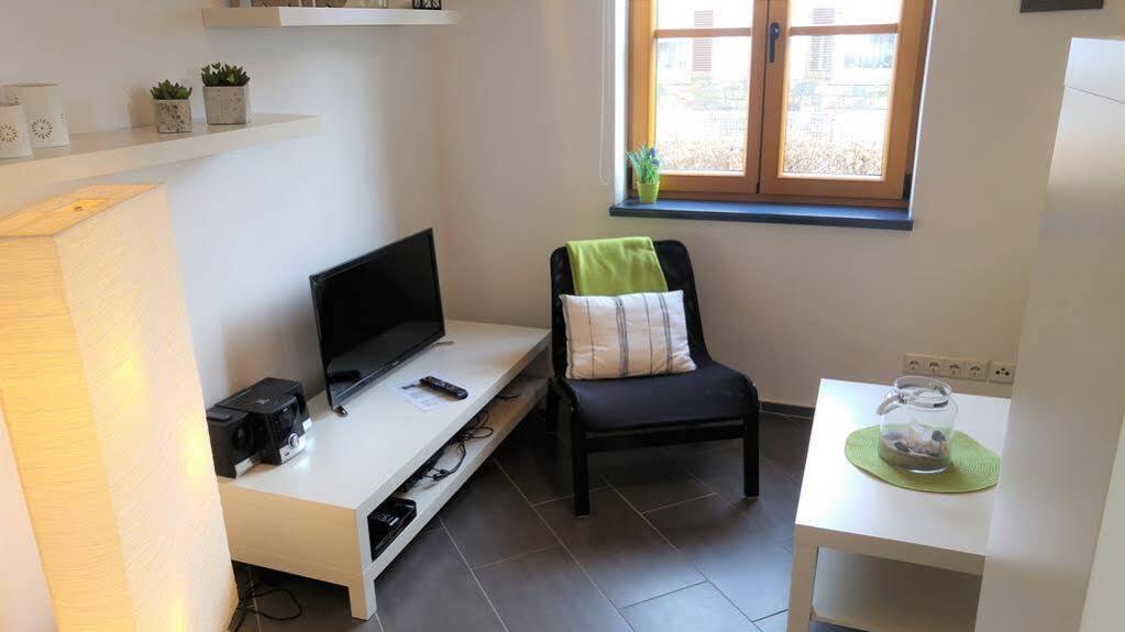Ferienwohnung Strata Montana เบนส์ไฮม์ ภายนอก รูปภาพ